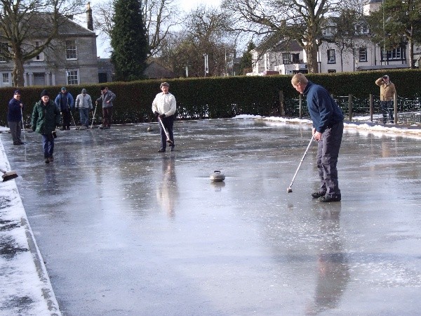 Kinross Outdoor Curling